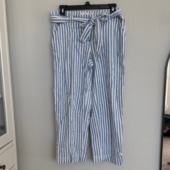 Vineyard Vines Crop Striped Linen Pants - Catamaran Marlin Blue Pockets - Picture 2 of 5
